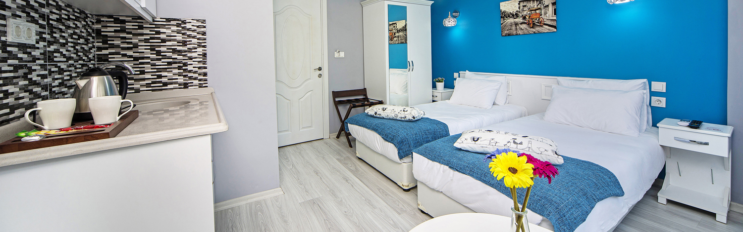 Double Twin Room